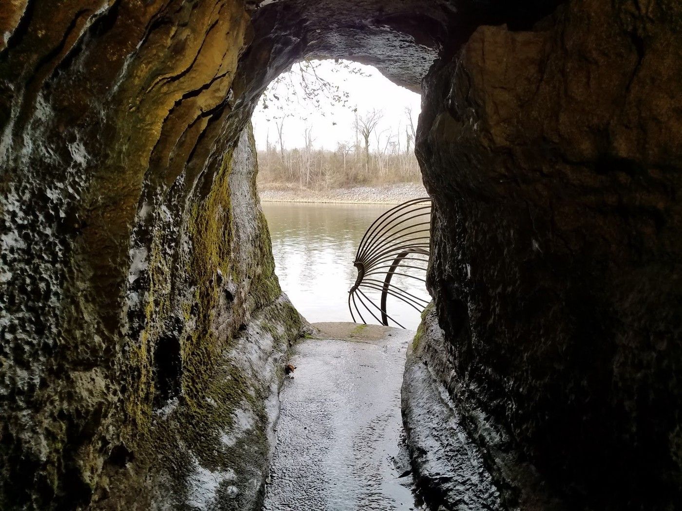 Demonbreun's Cave and Nashville's First White Man